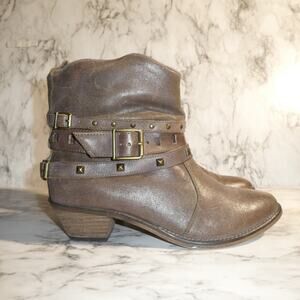 Bakers Women's 8 Ankle Boots Booties‎ Brown